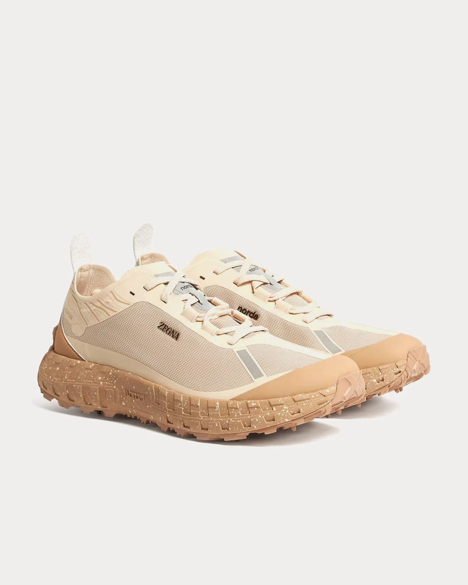 001 Beige Running Shoes