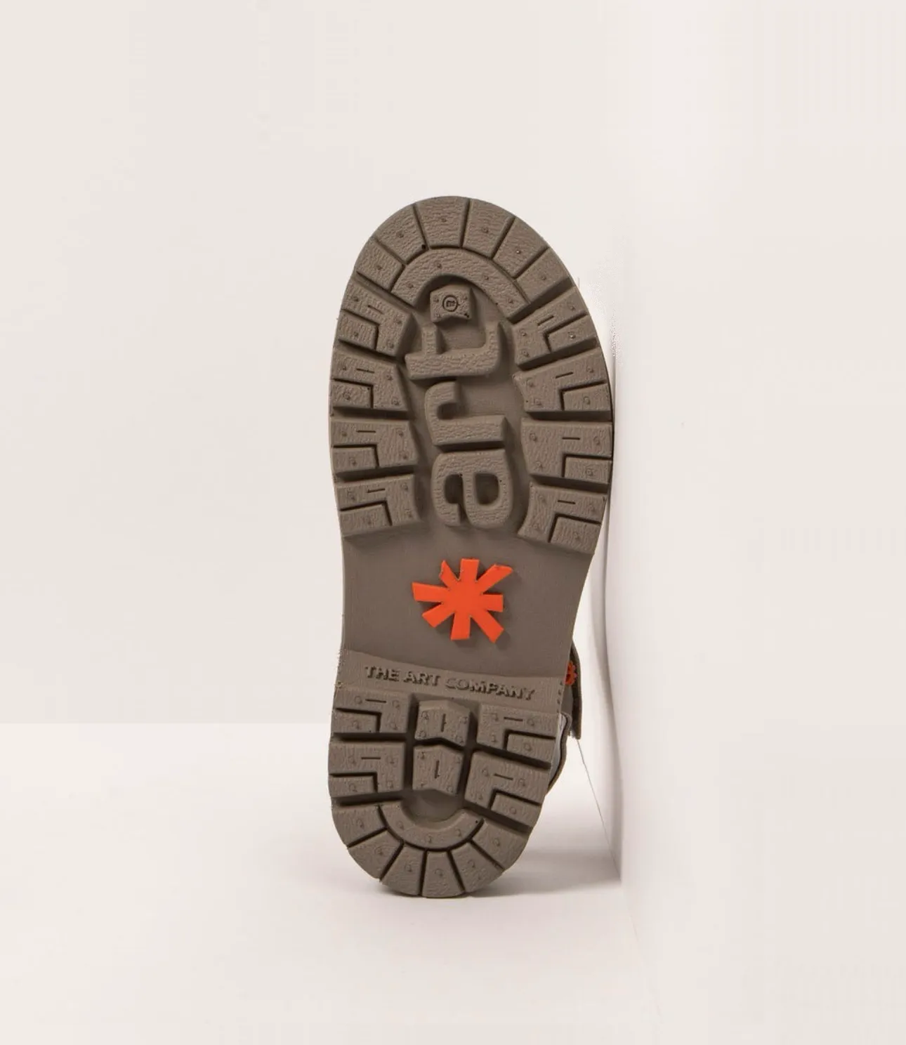 Art 1548 Birmingham Nappa Sesame Light Grey Sandal Made In Spain