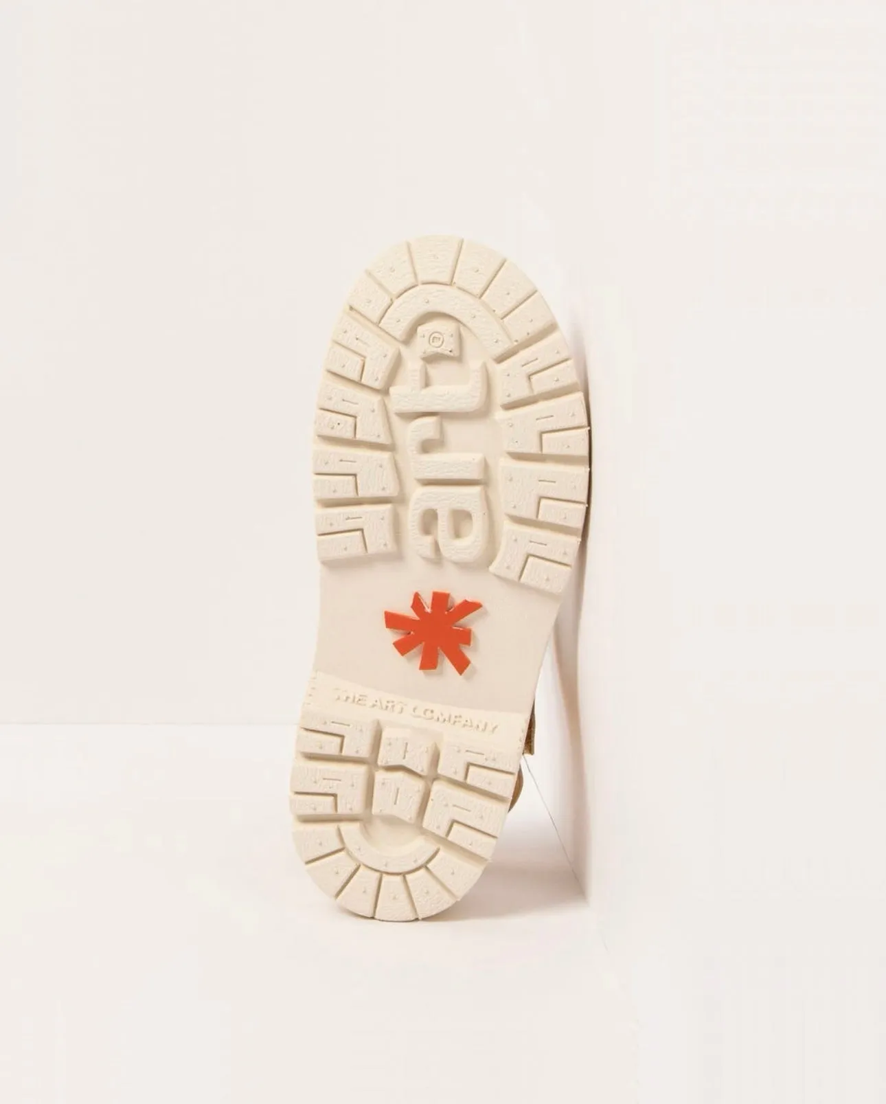 Art 1548 Birmingham Nappa Yellow Sandal Made In Spain