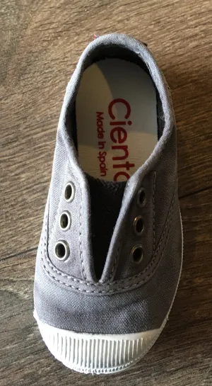 Cienta Slip on Sneakers. Made in Spain.