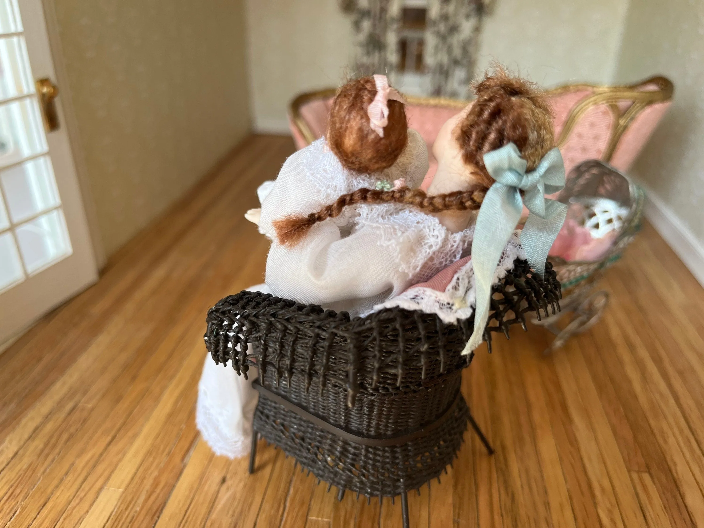 Dollhouse Miniatures~ Signed MT BT 1999 Mother & Baby Doll in Brown Wicker Chair