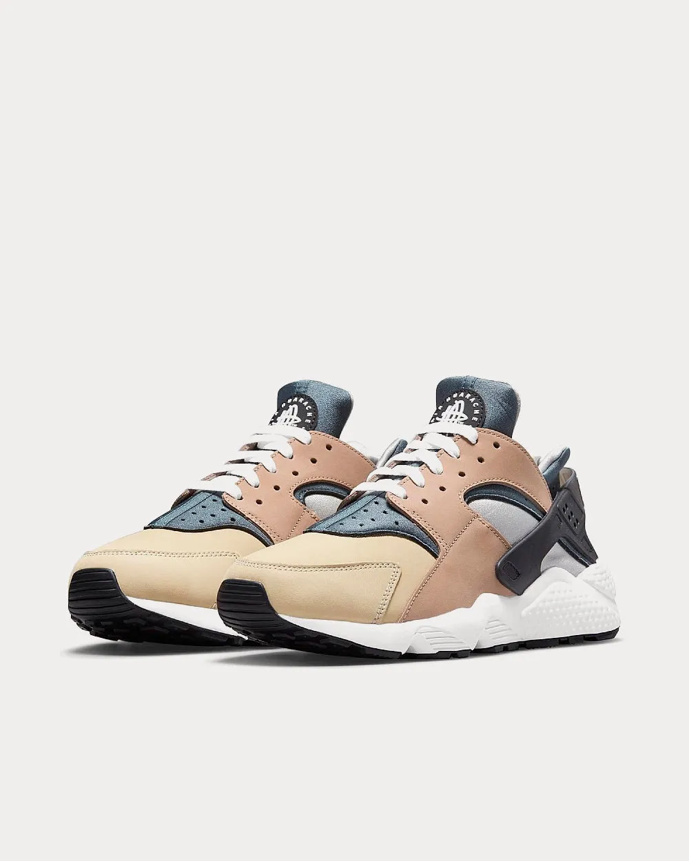 Huarache OG Escape Bisque / Grey / White / Black Low Top Sneakers
