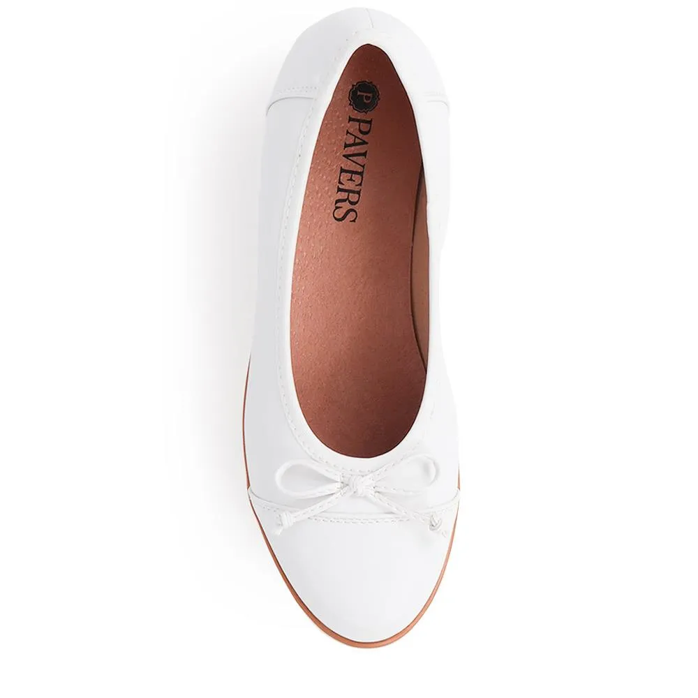 Lightweight Ballet Pumps - BRK34011 / 320 508
