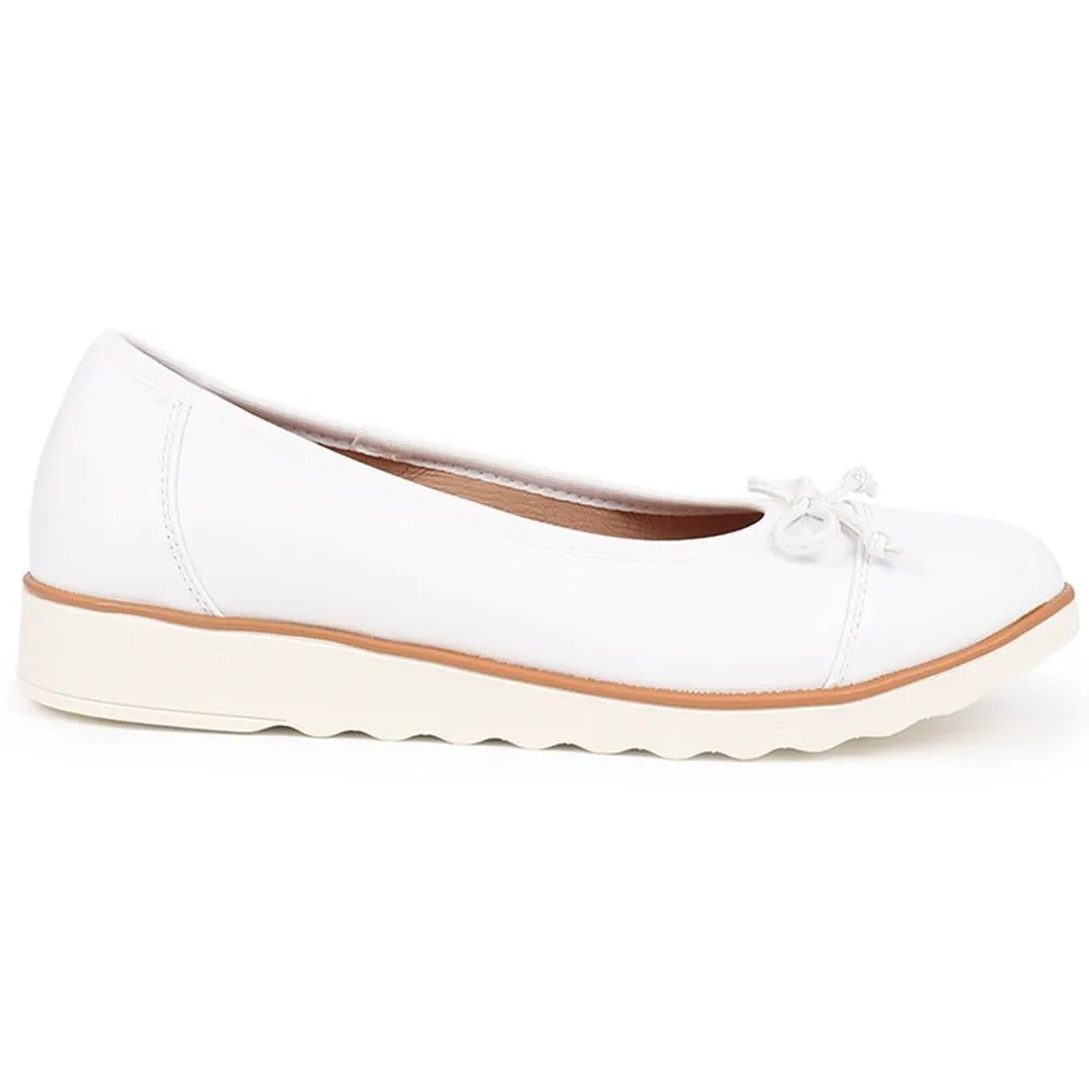 Lightweight Ballet Pumps - BRK34011 / 320 508