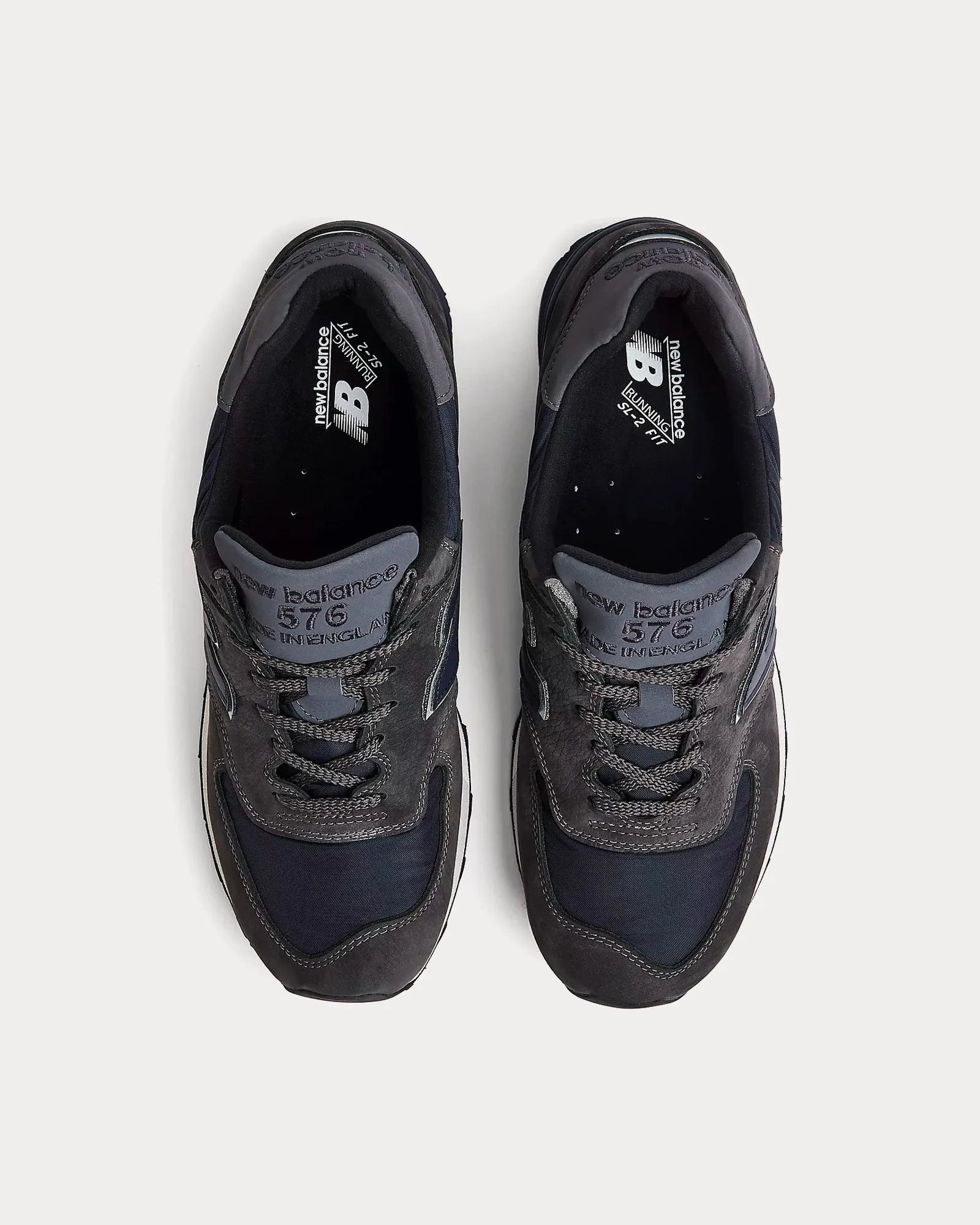 MADE in UK 576 Magnet / Vulcan / Silver Filigree Low Top Sneakers