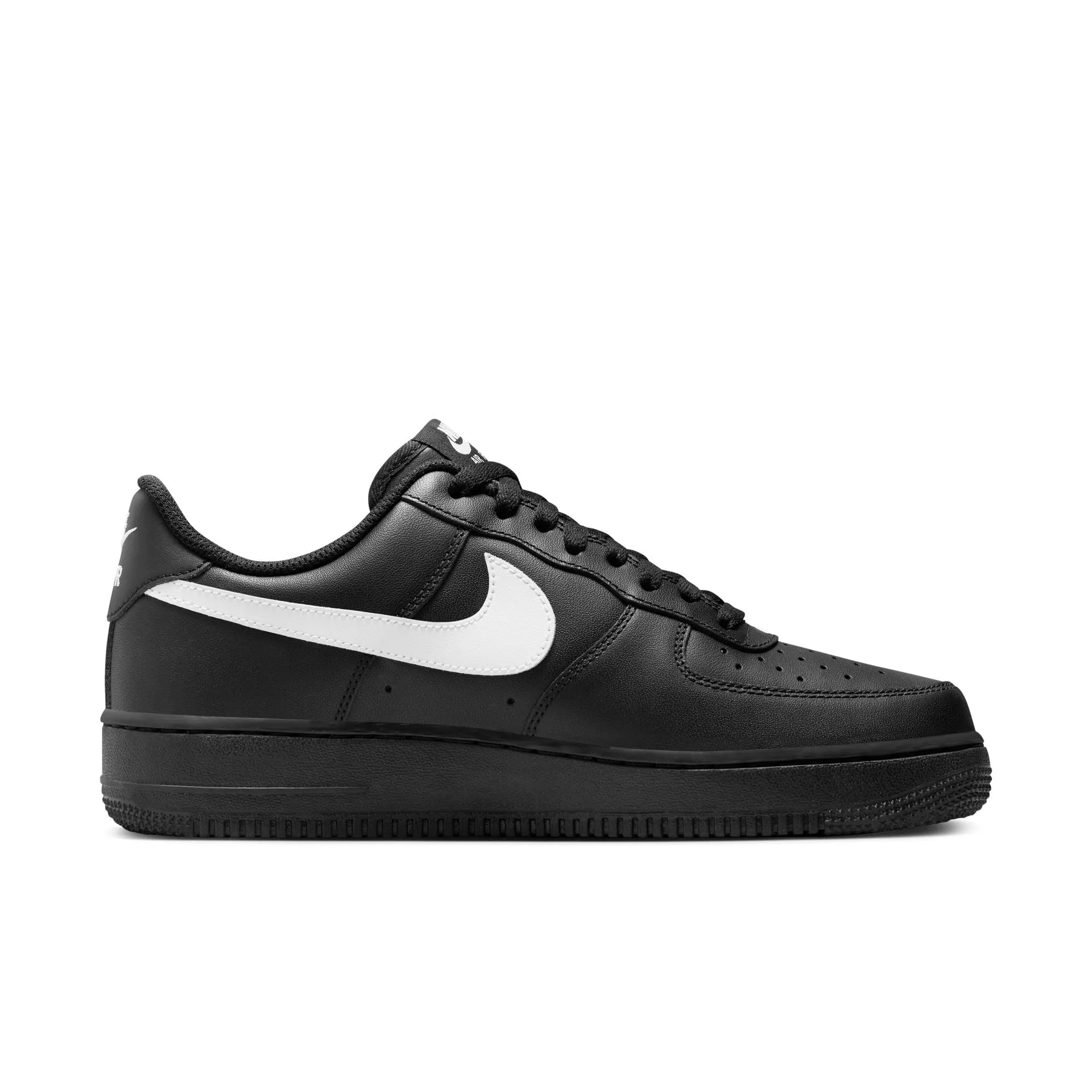 Nike - Air Force 1 '07 ~ Black/White