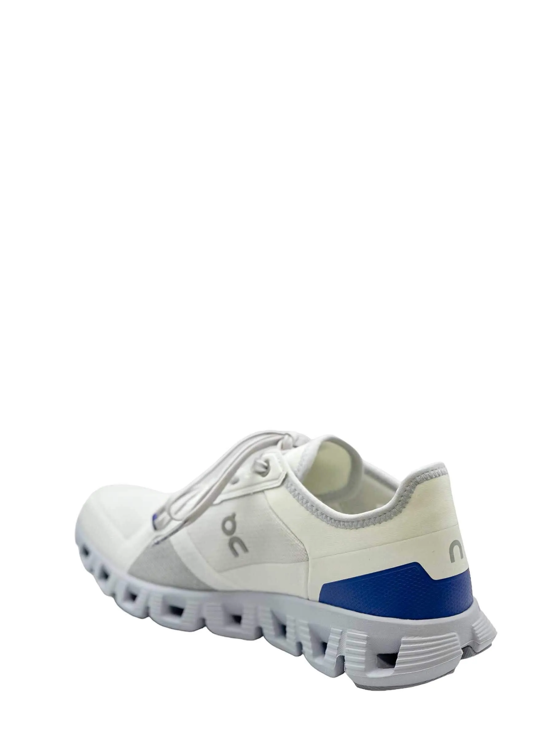 ON Running Cloud X 3 AD Sneaker in Undyed-White/Nimbus