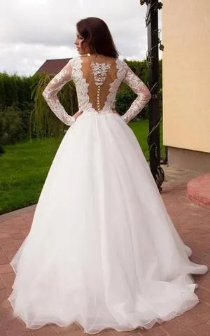 Princess A-Line V-Neck Tulle Ivory Long Sleeves Ball Gown Wedding Dresses PFW0134