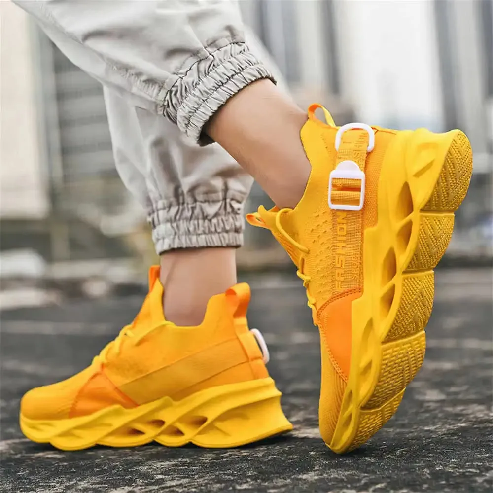 Size 36 Non-Slip Dark Luxury Sneakers for Running, Basketball, and Skateboarding - Wide Fit Designer Sports Footwear for Men