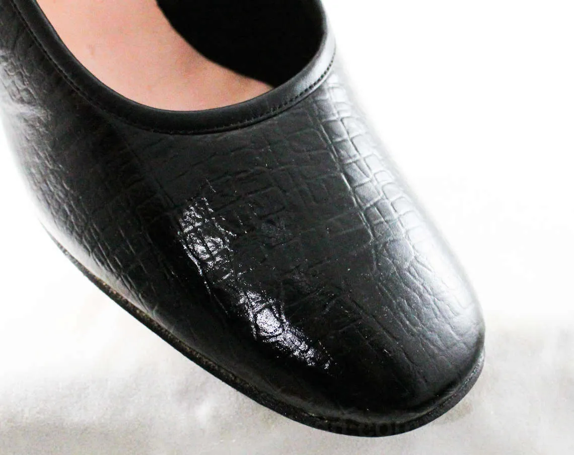 Size 8.5 Shoes - Unworn 1960s Black Leather Pumps - Classic 50s 60s Heels - Dated 1959 - Sophisticated NOS Deadstock In Box - Size 8 1/2 B