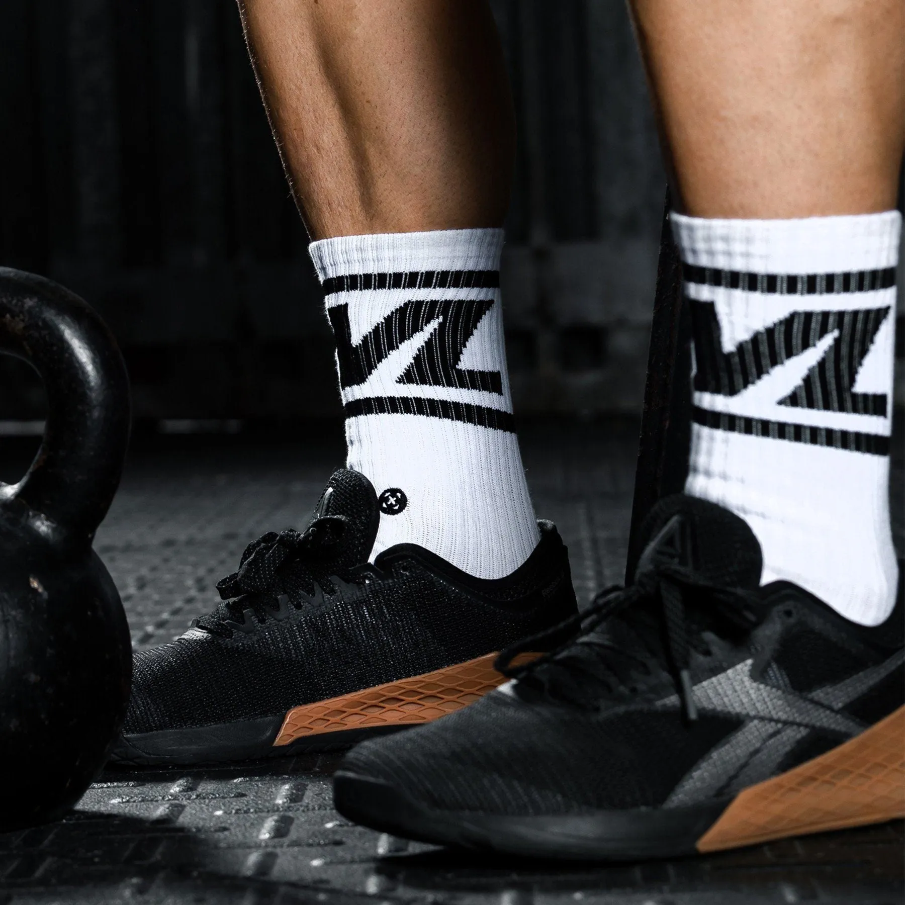 TWL - EVERYDAY CORE SOCKS - WHITE/BLACK