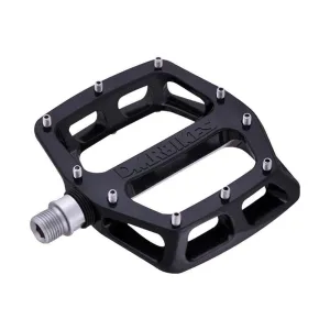 V12 Mag Pedal