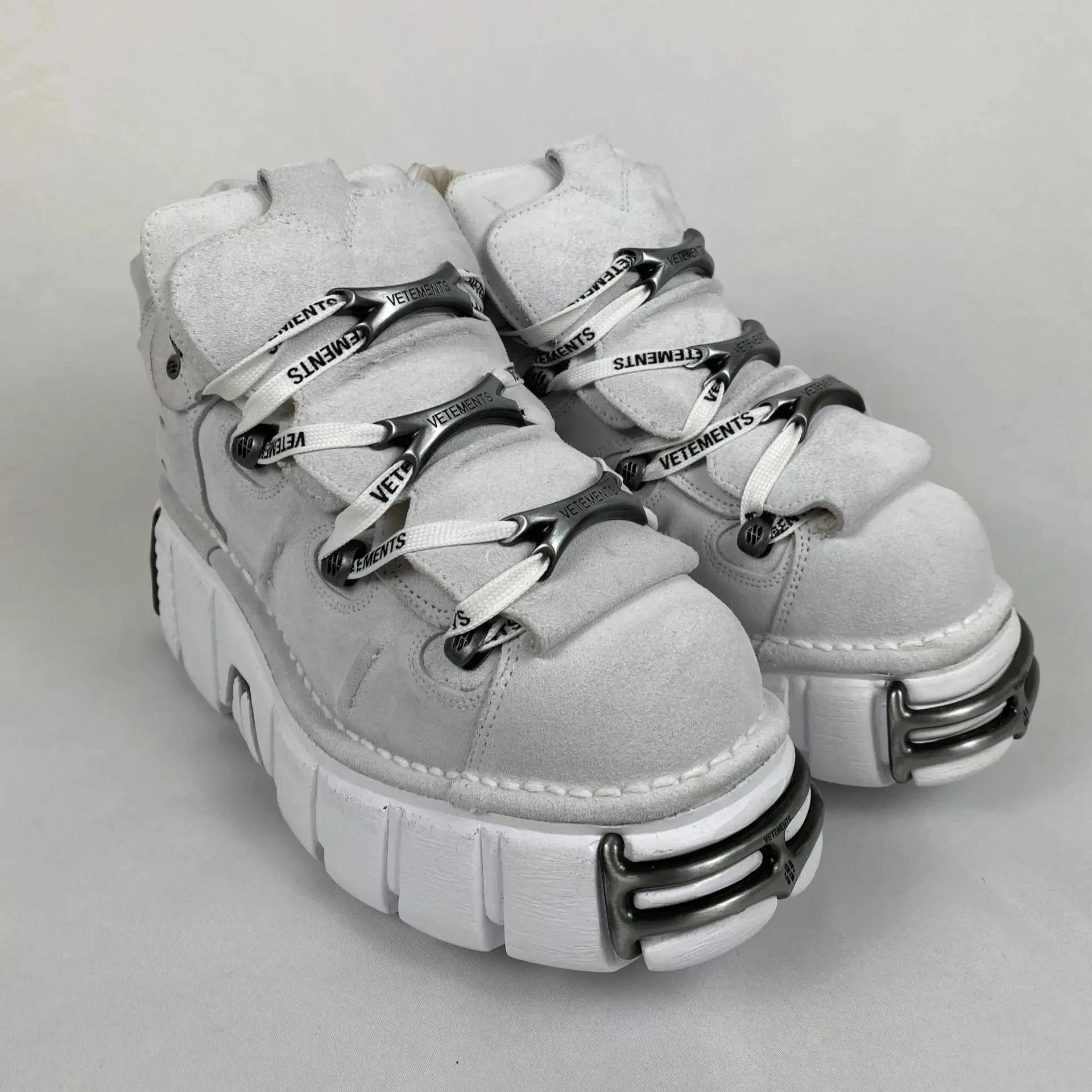 VETEMENTS × NEW ROCK PLATFORM SNEAKERS