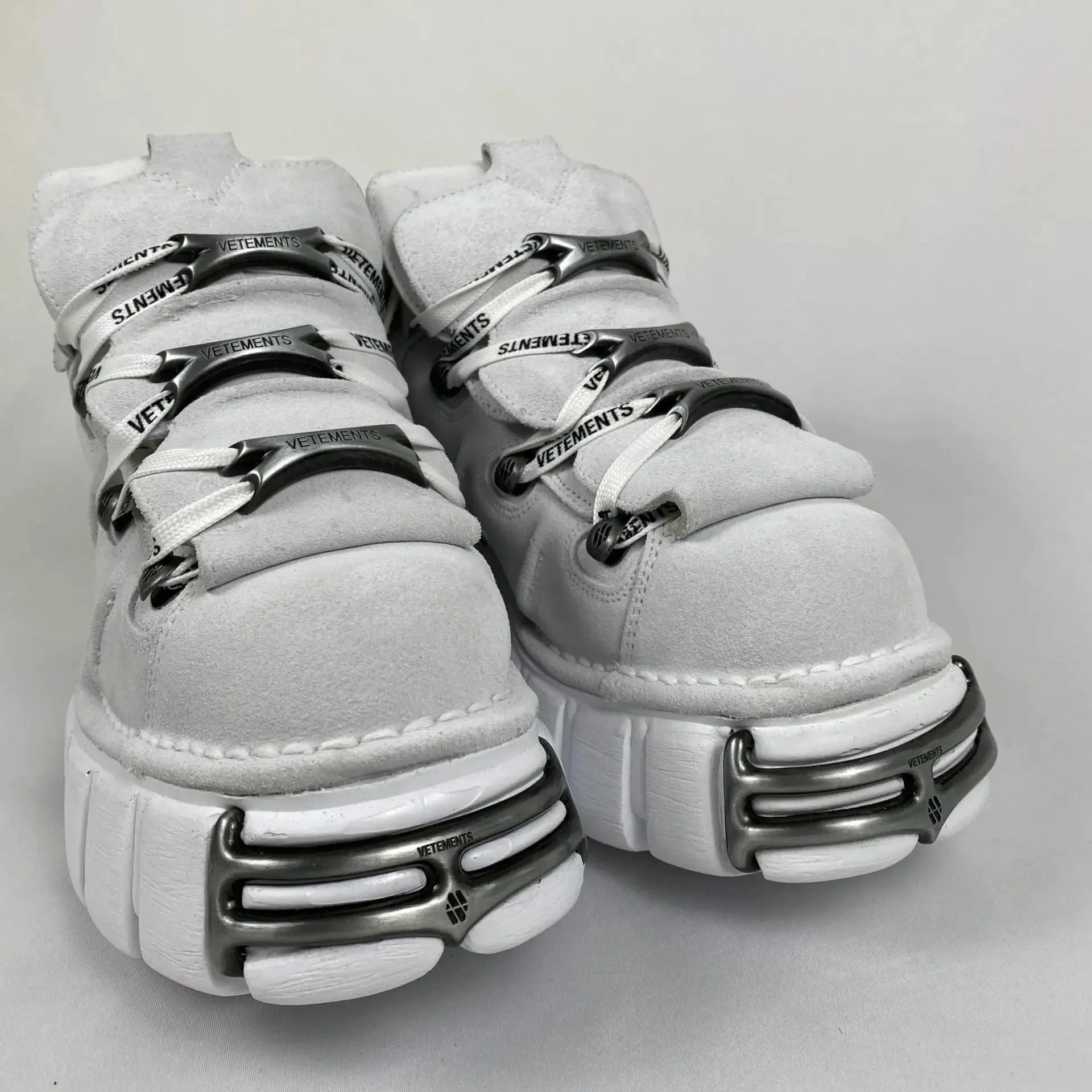 VETEMENTS × NEW ROCK PLATFORM SNEAKERS