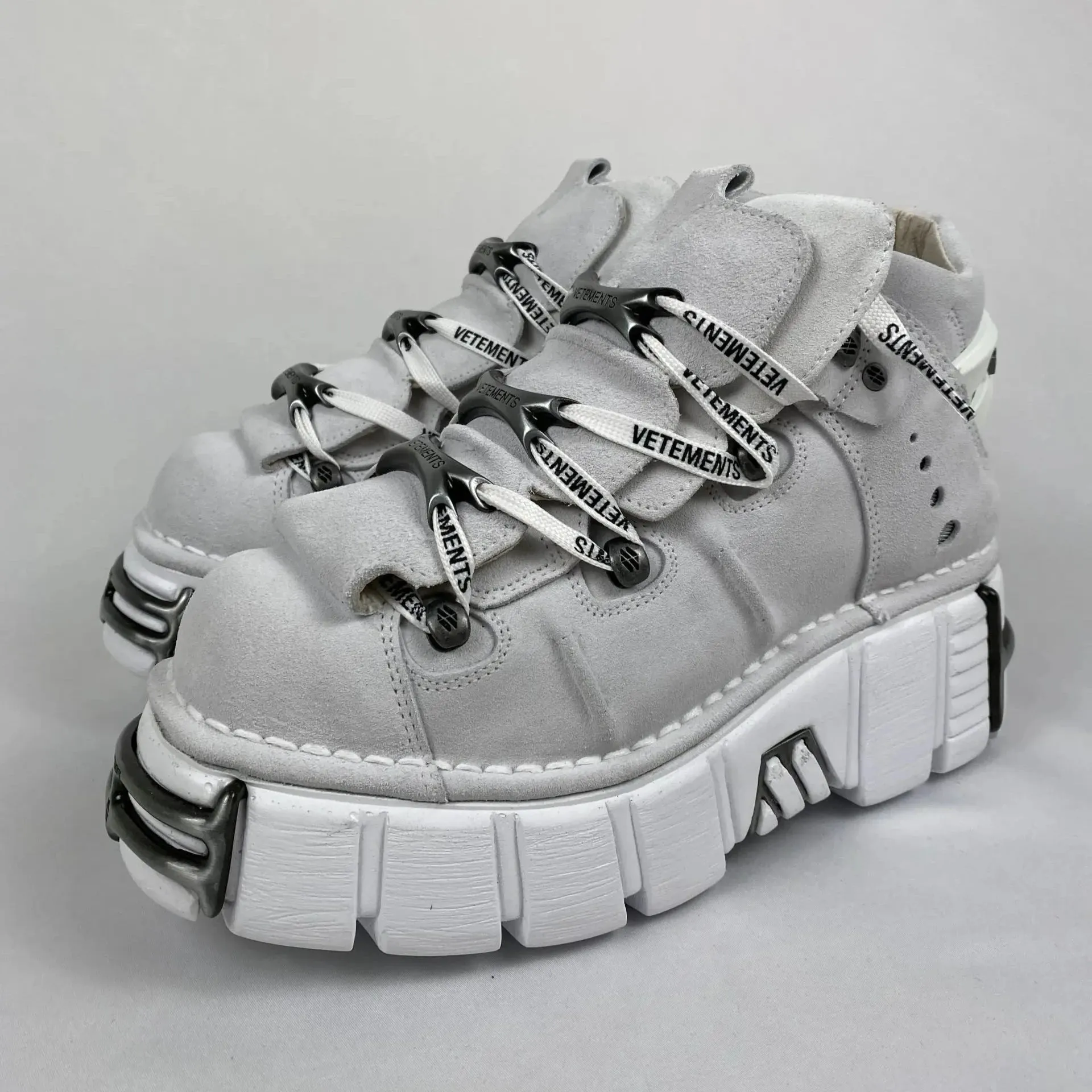 VETEMENTS × NEW ROCK PLATFORM SNEAKERS