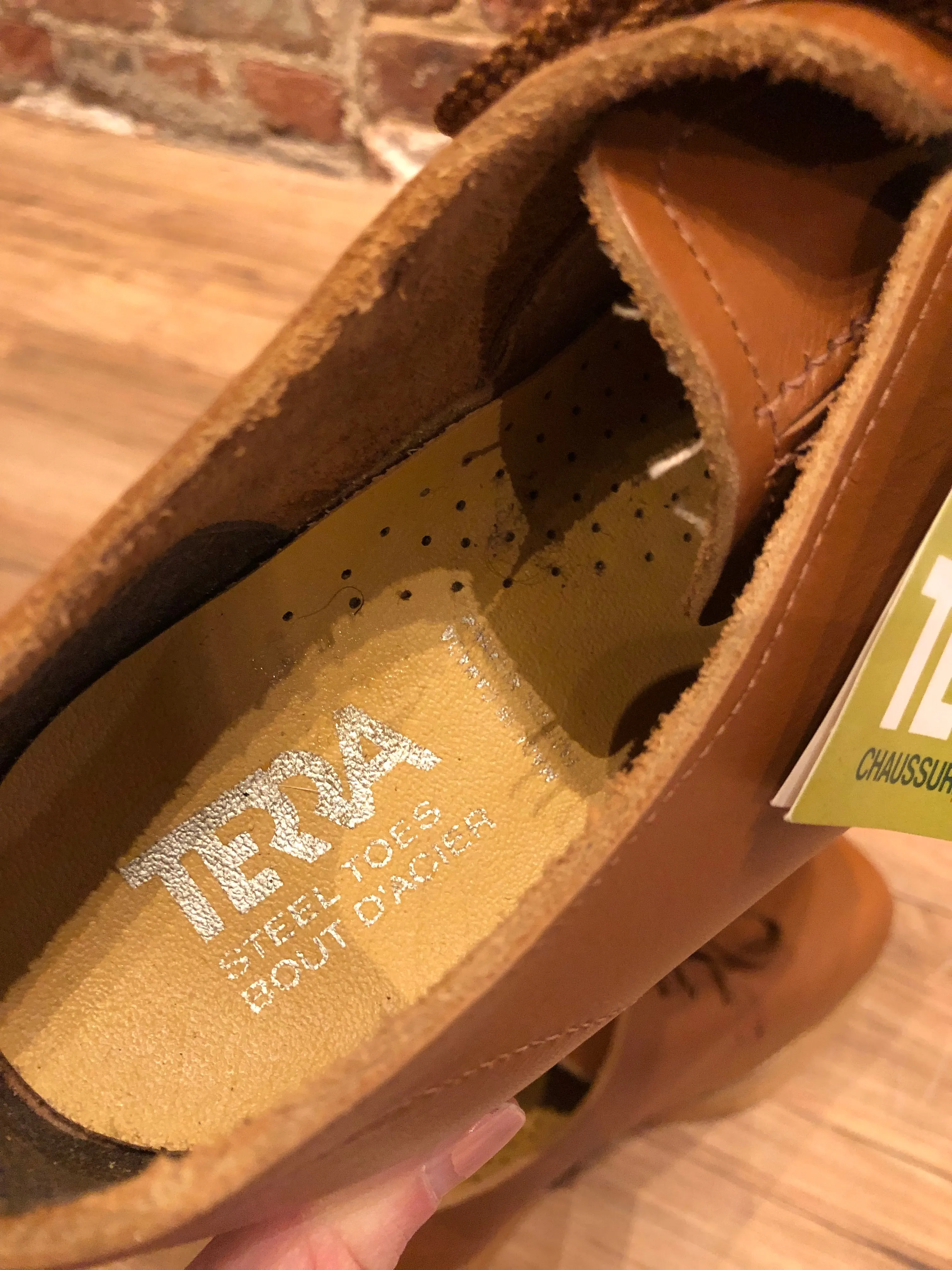 Vintage Deadstock Terra Safety Shoes, Made in Canada, US M 9/ EUR 42