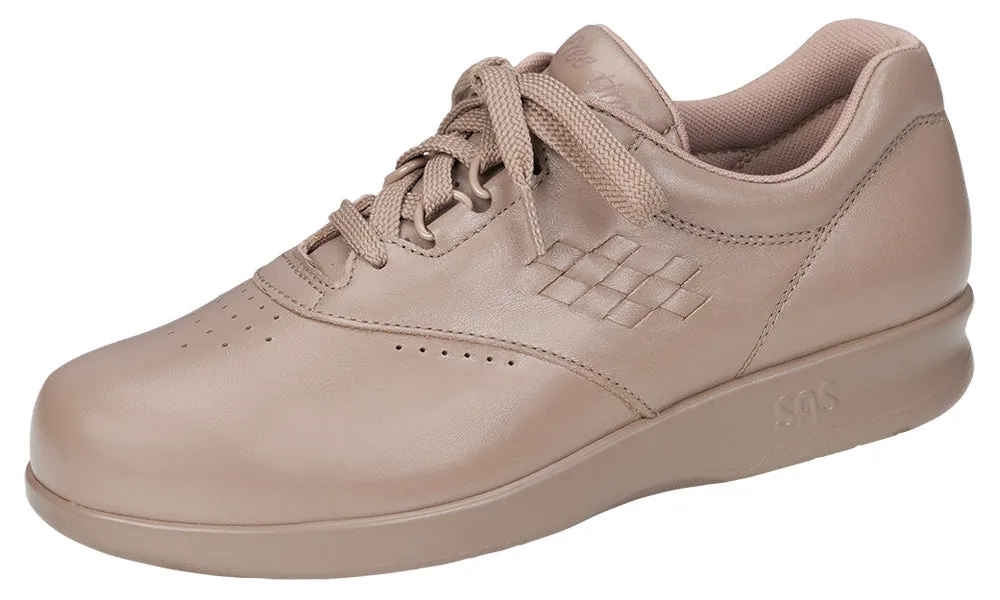 Women's Free Time Walking Shoe in Mocha