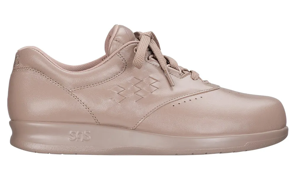Women's Free Time Walking Shoe in Mocha