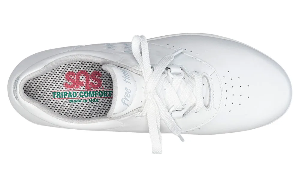 Women's Free Time Walking Shoe in White White