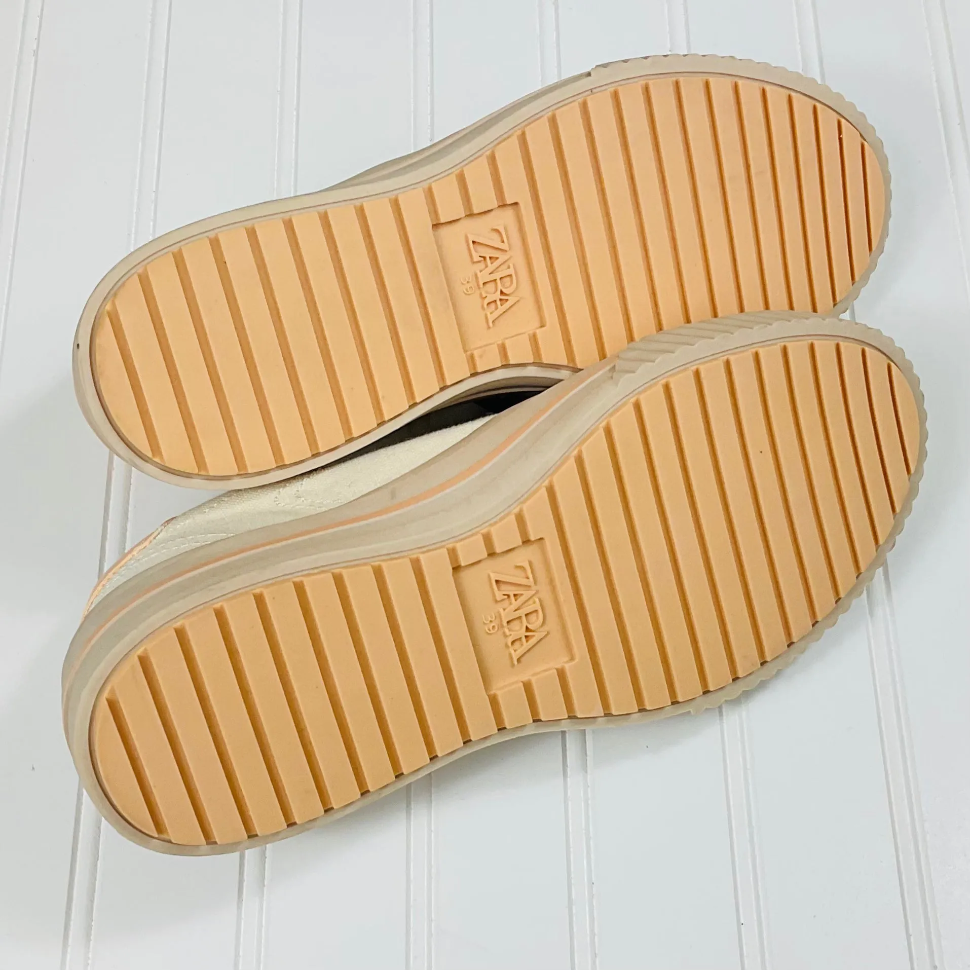 Zara Beige Canvas And Suede Sneakers Size EU 39 NWOT